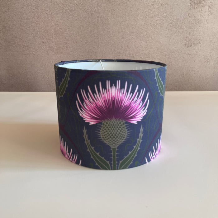 Duo floral et bois flotté