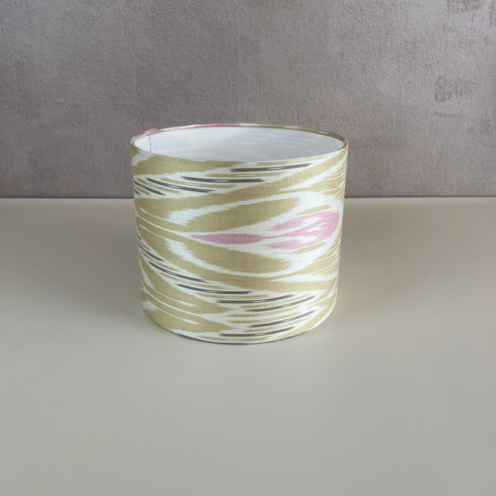 Duo IKAT et bois flotté