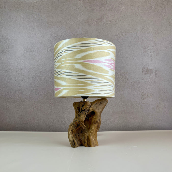 Duo IKAT et bois flotté