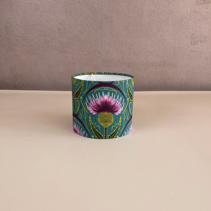 Duo floral et bois flotté